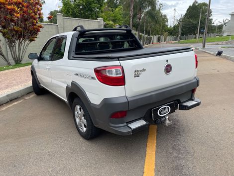 Fiat Strada Freedom 1.4 Flex 8V CD