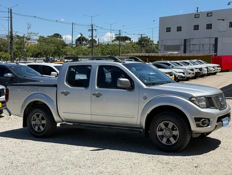 Nissan Frontier SV AT.CD 4x4 2.5 TB Diesel Mec.
