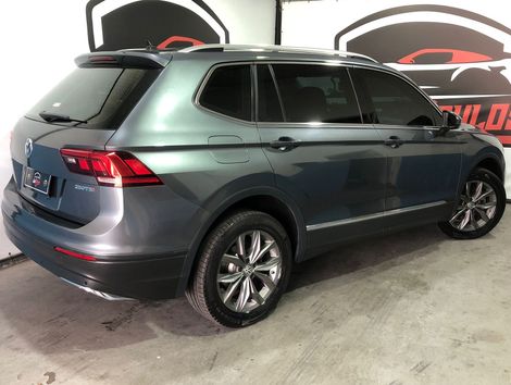 VolksWagen TIGUAN Allspac Comf 250 TSI 1.4 Flex