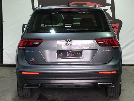 VolksWagen TIGUAN Allspac Comf 250 TSI 1.4 Flex