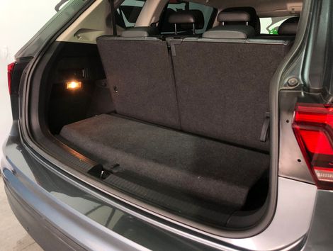 VolksWagen TIGUAN Allspac Comf 250 TSI 1.4 Flex