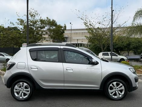 Renault SANDERO STEPWAY Flex 1.6 16V 5p