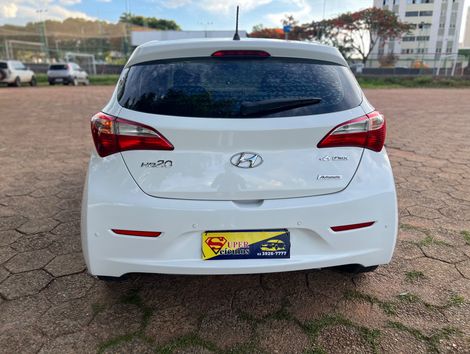 Hyundai HB20 C.Style/C.Plus 1.6 Flex 16V Aut.