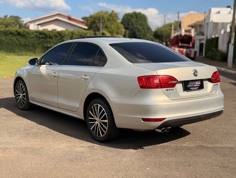 VolksWagen JETTA Highline 2.0 TSI 16V 4p Tiptronic