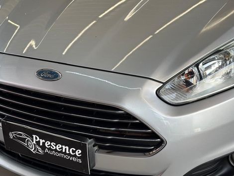 Ford Fiesta Sedan TITANIUM 1.6 16V Flex Mec