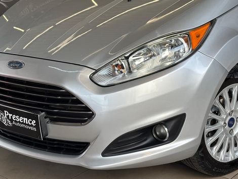 Ford Fiesta Sedan TITANIUM 1.6 16V Flex Mec