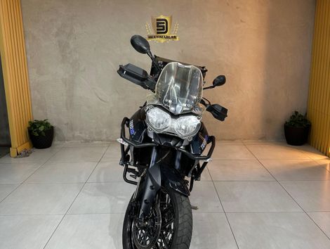 TRIUMPH TIGER 800 XR