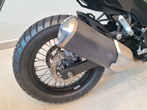 KAWASAKI Versys-X 300