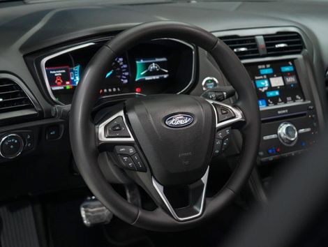 Ford Fusion Titanium 2.0 145cv Aut. (Híbrido)