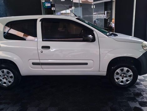 Fiat UNO VIVACE Celeb. 1.0 EVO F. Flex 8V 3p