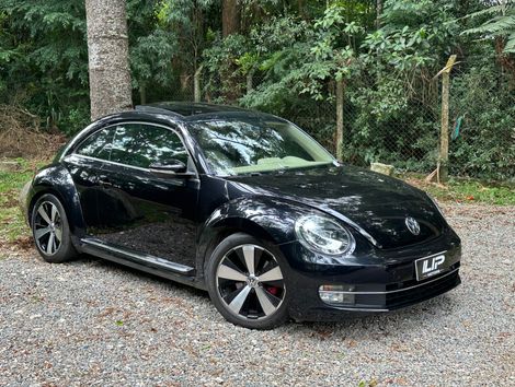 VolksWagen Fusca 2.0 R-Line TSI 16V Aut.