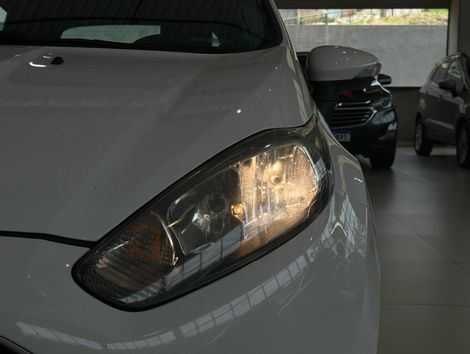 Ford Fiesta SEL 1.6 16V Flex  Aut. 5p