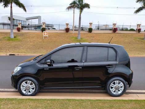 VolksWagen up! move 1.0 TSI Total Flex 12V 5p