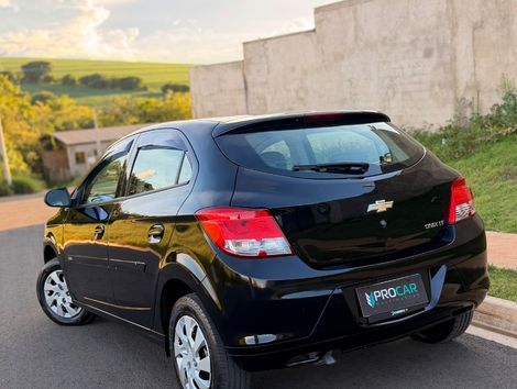 Chevrolet ONIX HATCH LT 1.0 8V FlexPower 5p Mec.