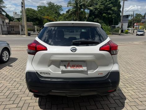 Nissan KICKS Active S 1.6 16V Flex Aut.