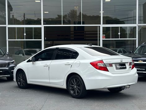 Honda Civic Sedan LXR 2.0 Flexone 16V Aut. 4p