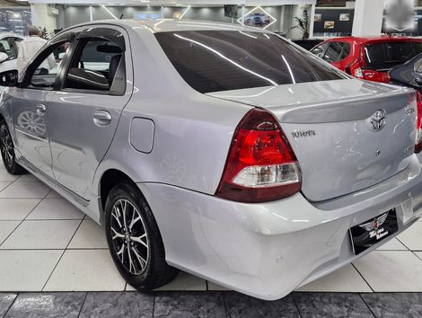 Toyota ETIOS PLATINUM Sed. 1.5 Flex 16V 4p Aut.