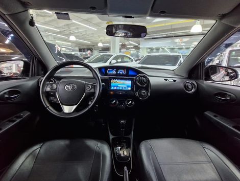 Toyota ETIOS PLATINUM Sed. 1.5 Flex 16V 4p Aut.