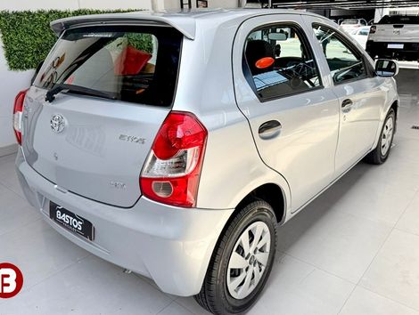 Toyota ETIOS 1.3 Flex 16V 5p Mec.