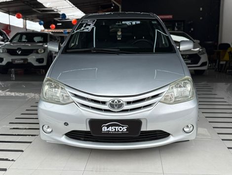 Toyota ETIOS 1.3 Flex 16V 5p Mec.