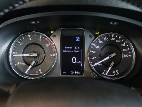 Toyota Hilux CD SR 4x4 2.8 TDI Diesel Aut.