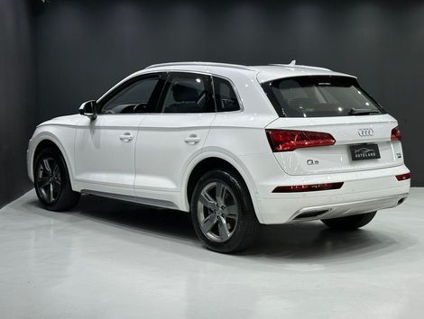Audi Q5 Ambiente 2.0 TFSI Quattro S tronic