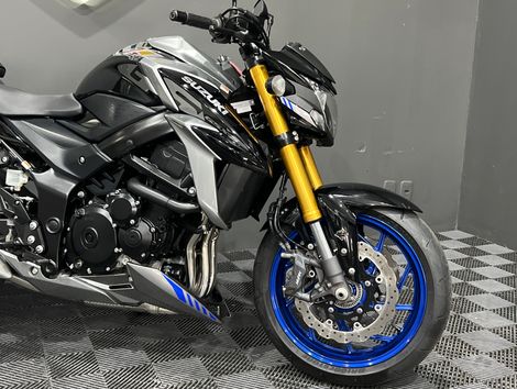 SUZUKI GSX-S 750