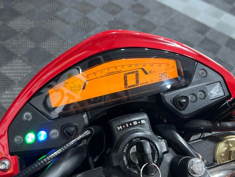 HONDA CB 600F HORNET