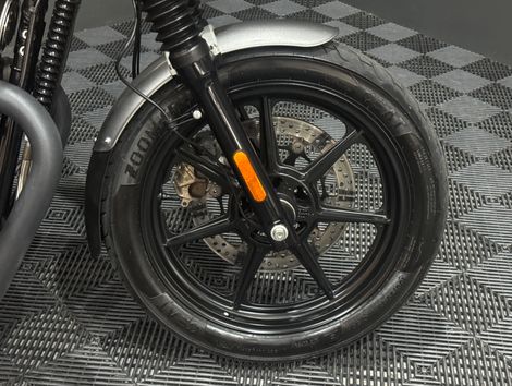 Royal Enfield Interceptor 650 Special Colorway 