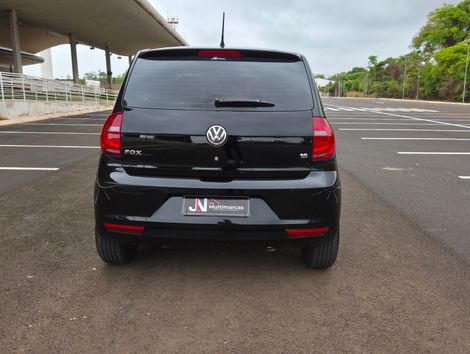 VolksWagen Fox 1.6 Mi Total Flex 8V 5p