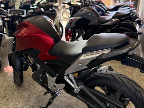 HONDA CB 300F Twister Flex