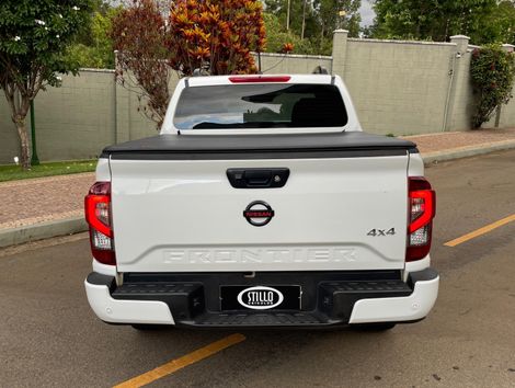 Nissan Frontier PRO4X CD 4x4 2.3 Bi-TB Die. Aut