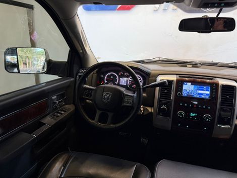 Dodge Ram 2500 LARAMIE 6.7 TDI CD 4x4 Dies