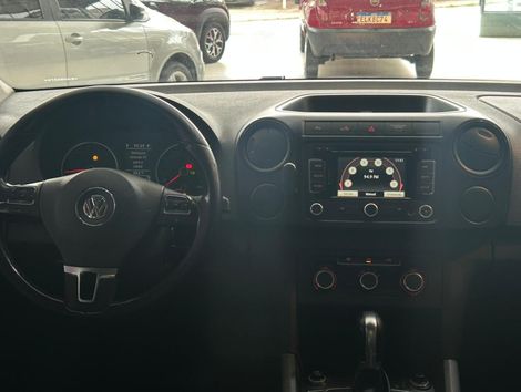 VolksWagen AMAROK Trendline CD 2.0 TDI 4X4 Dies Aut