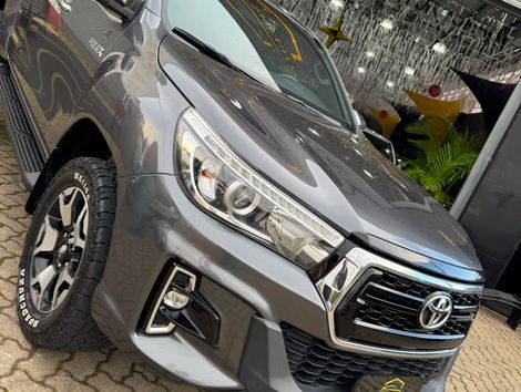 Toyota Hilux CD SRX 4x4 2.8 TDI 16V Diesel Aut.