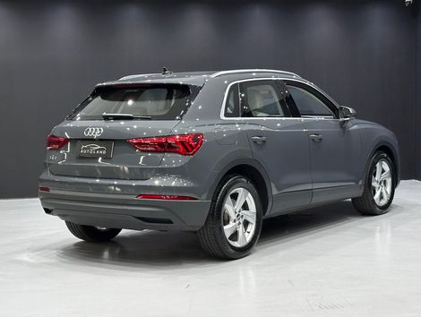 Audi Q3 Prest. 1.4 TFSI Flex/Prest. S-tronic