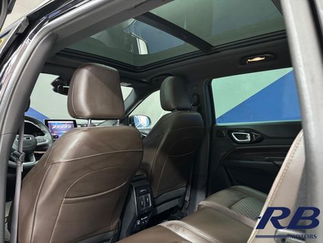 Jeep Commander Overland T270 1.3 TB Flex Aut.