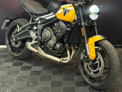 TRIUMPH TRIDENT 660