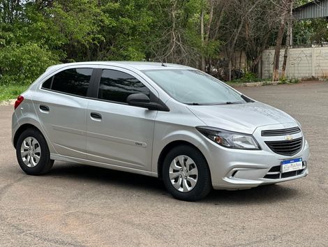 Chevrolet ONIX HATCH Joy 1.0 8V Flex 5p Mec.