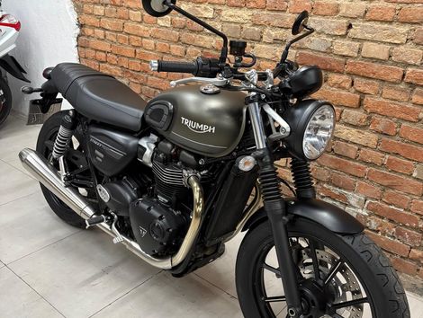 TRIUMPH STREET  TWIN 900cc