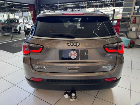 Jeep COMPASS LONGITUDE 2.0 4x4 Dies. 16V Aut.