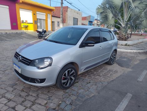 VolksWagen Polo SPORTLINE 1.6 Mi Total Flex 8V 5p