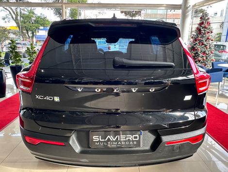 Volvo XC 40 T-5 R-DESIGN 1.5 FWD (Híbrido)