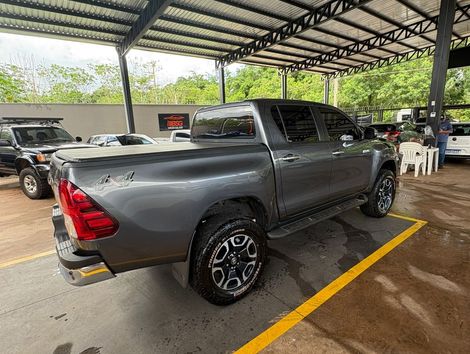 Toyota Hilux CD SRV 4x2 2.7 Flex 16V Aut.