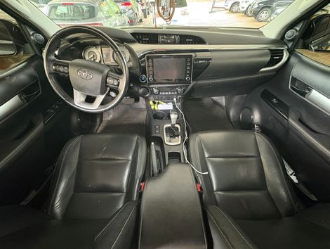 Toyota Hilux CD SRV 4x2 2.7 Flex 16V Aut.