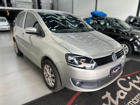 VolksWagen Fox 1.6 Mi Total Flex 8V 5p