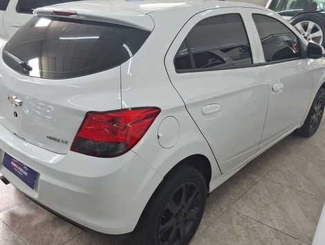 Chevrolet ONIX HATCH LT 1.0 8V FlexPower 5p Mec.