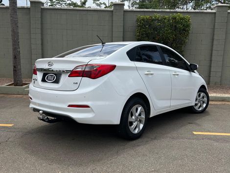 Hyundai HB20S C.Style/C.Plus1.6 Flex 16V Aut. 4p