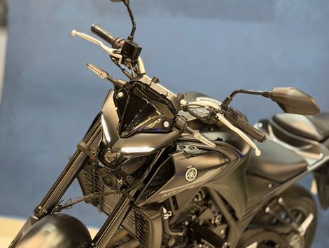YAMAHA MT-03 321/ABS