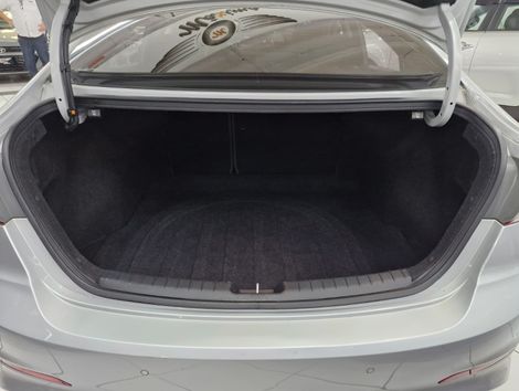 Hyundai Elantra 2.0 16V Flex Aut.